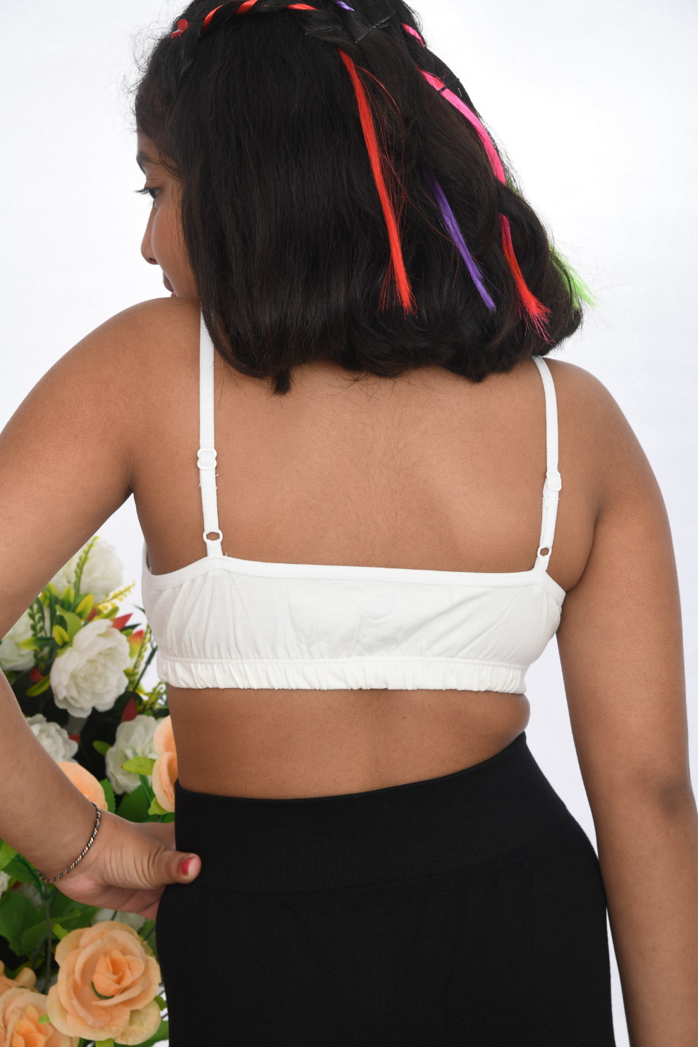 Suno Chanda starter teen bra flat padded first bra for girls comfortable fit white back view